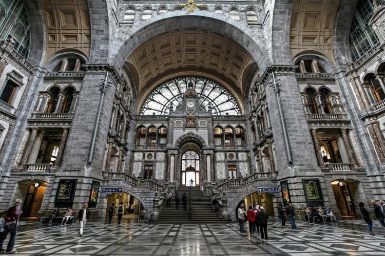 Antwerp Central Railway Station / Antwerpen-Centraal