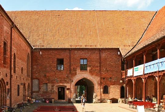Castle of the Teutonic Order in Ostroda / Zamek krzyacki w Ostrdzie