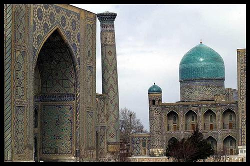 Samarkand - Bibi-Khanym Mausoleum and Mosque / Samarqand - Mauzolej i meczet Bibi Chanum